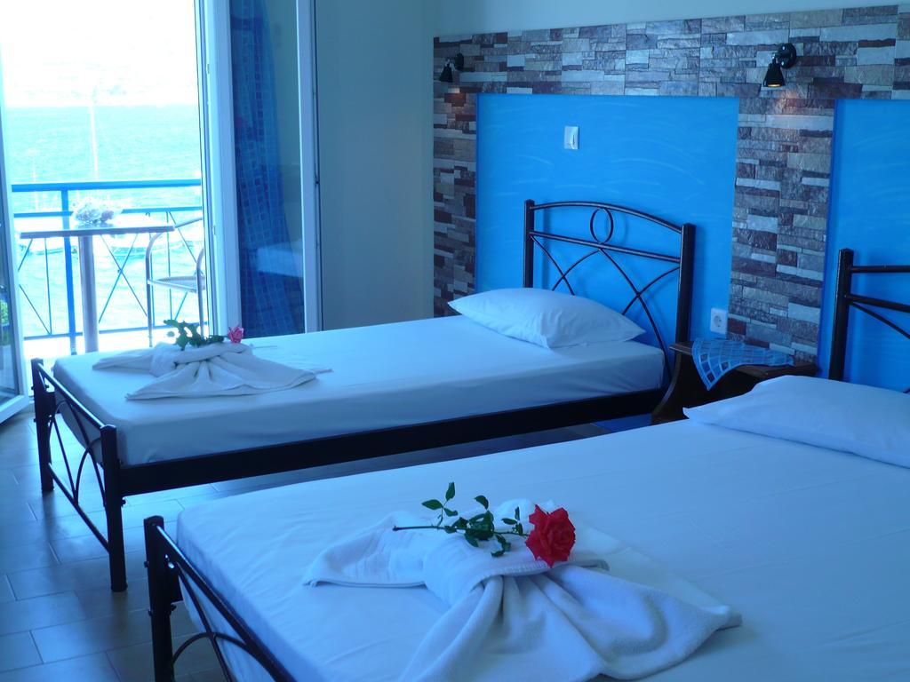 Meltemi Apartment Posidhonia  Ngoại thất bức ảnh